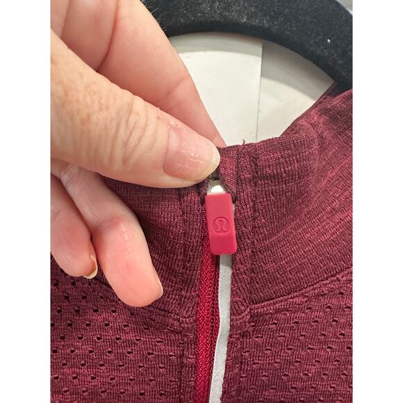 Lululemon Metal Vent Tech 1/2 Zip Pullover Size L - Picture 3 of 7